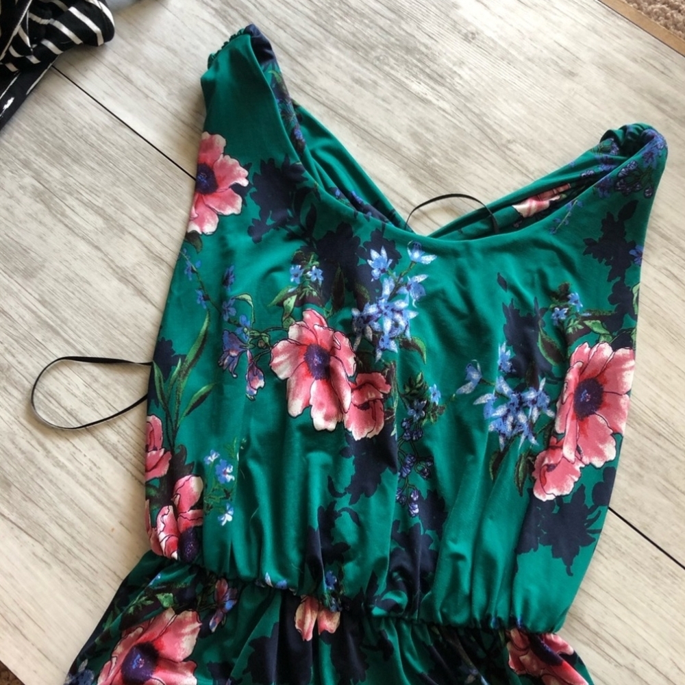 Kaileigh Green Floral Midi Dress - Picture 2 of 4